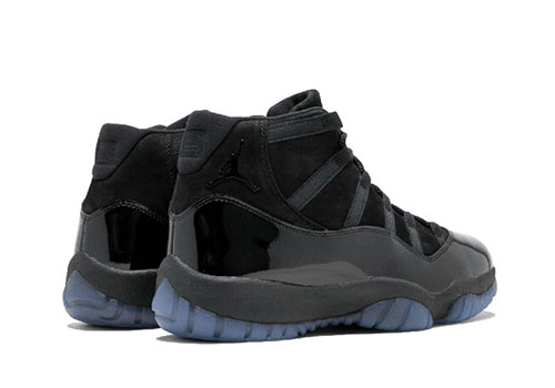 Jordan 11 Cap and Gown replica
