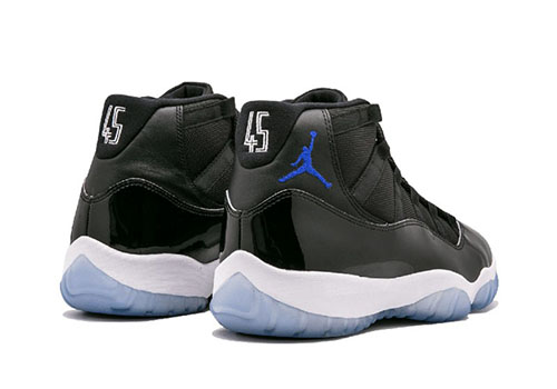 Jordan 11 Space Jam fake