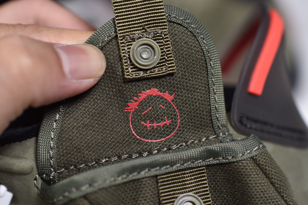 fake travis scott 6s