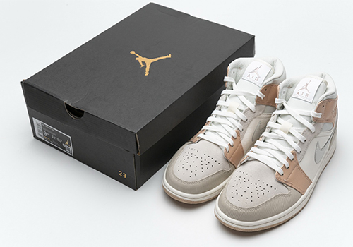 fake Jordan 1 Mid Milan box