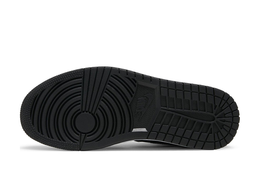 Jordan 1 Low SE