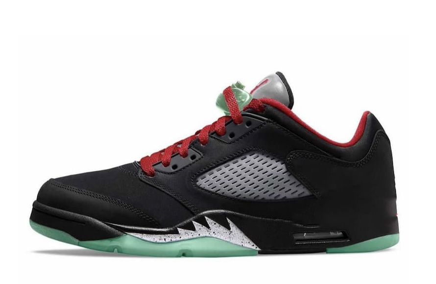 fake jordan 5 clot
