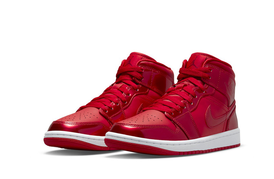 Discount Fake Jordan 1 Mid SE 