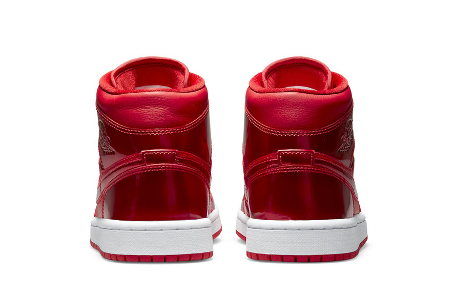 Discount Fake Jordan 1 Mid SE 