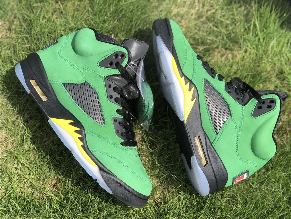 Air Jordan 5 Oregon fake
