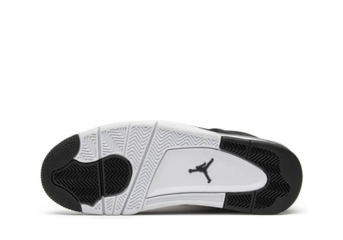 fake Jordan 4 Royalty