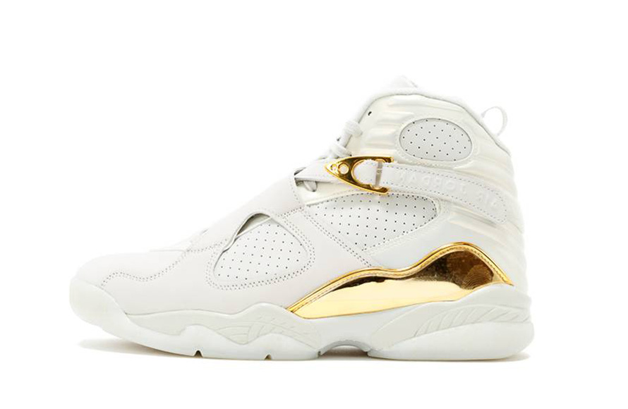 Replica Jordan 8 Championship Trophy
