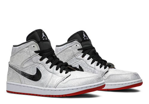 CLOT Jordan 1 Mid Fearless fake