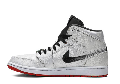 CLOT Jordan 1 Mid Fearless fake